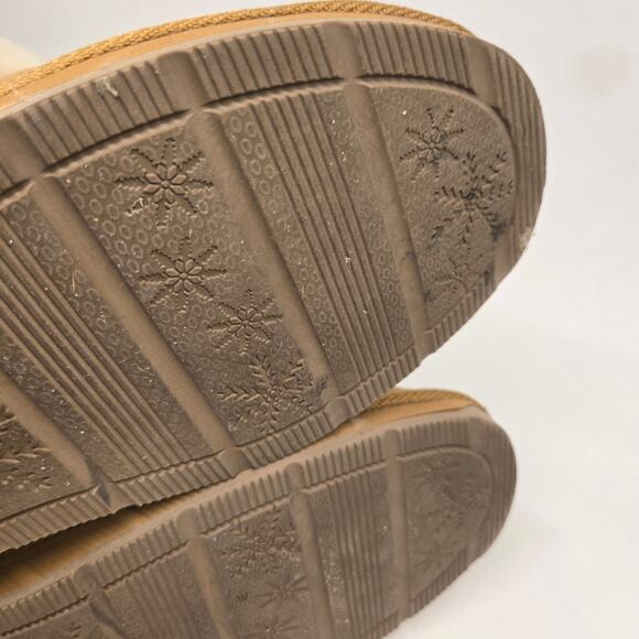 RJ's Fuzzies Suede Shearling Golden Tan Foldover-Top Fringed Cozy Boots, Size 10 - Picture 12 of 13